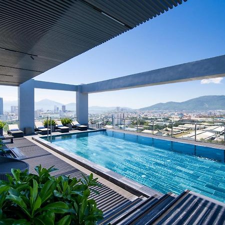 דה נאנג Luxtery Hotel & Spa מראה חיצוני תמונה