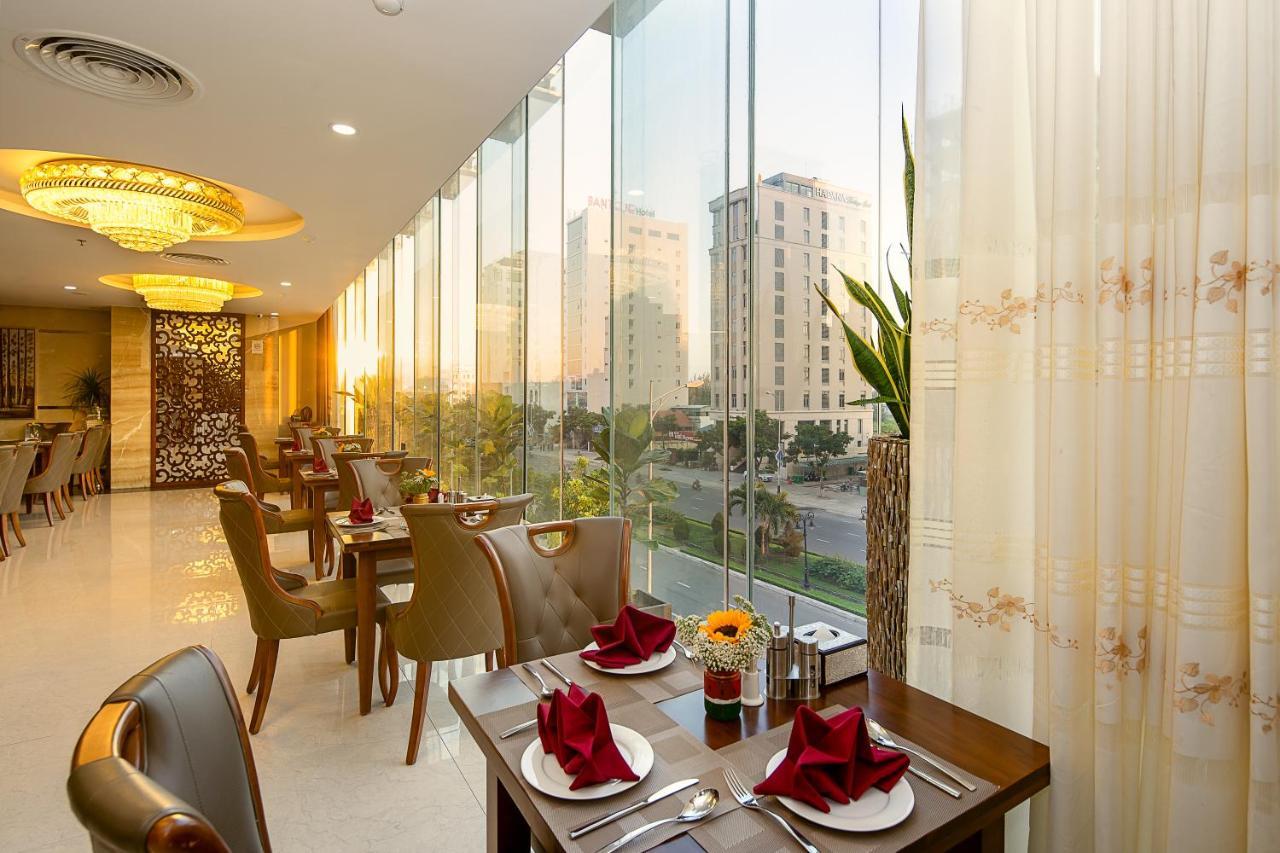 דה נאנג Luxtery Hotel & Spa מראה חיצוני תמונה