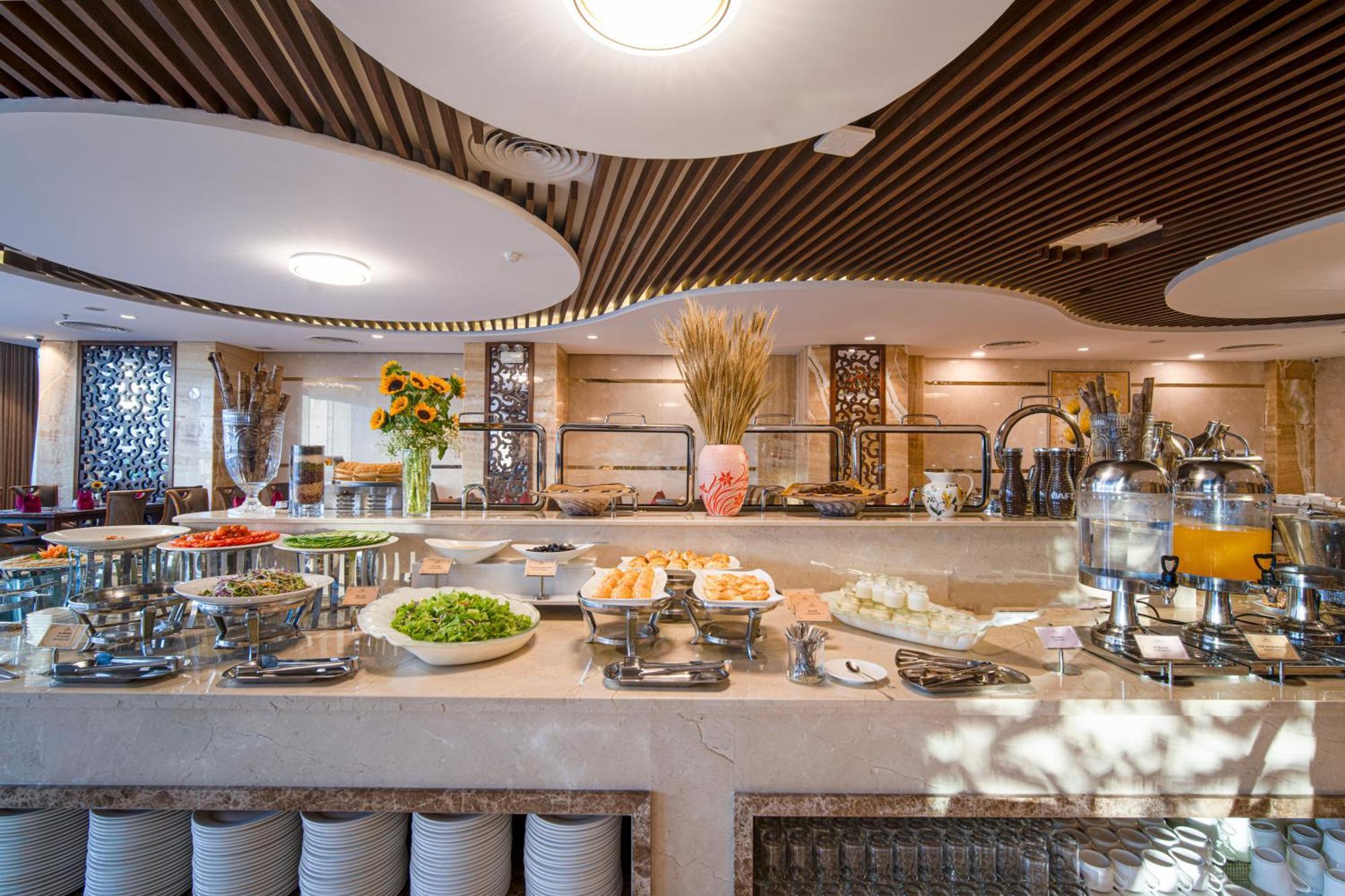 דה נאנג Luxtery Hotel & Spa מראה חיצוני תמונה