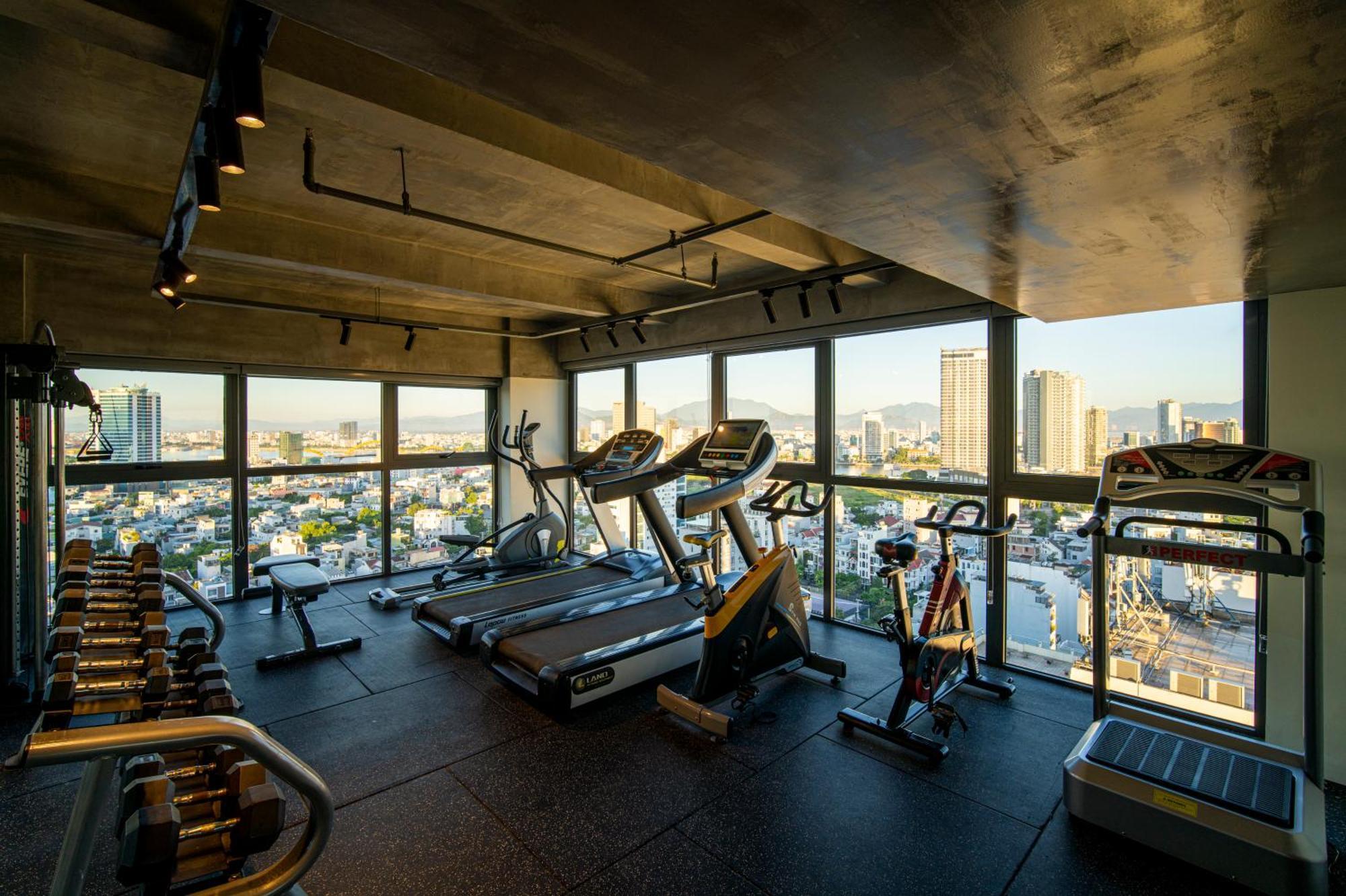 דה נאנג Luxtery Hotel & Spa מראה חיצוני תמונה
