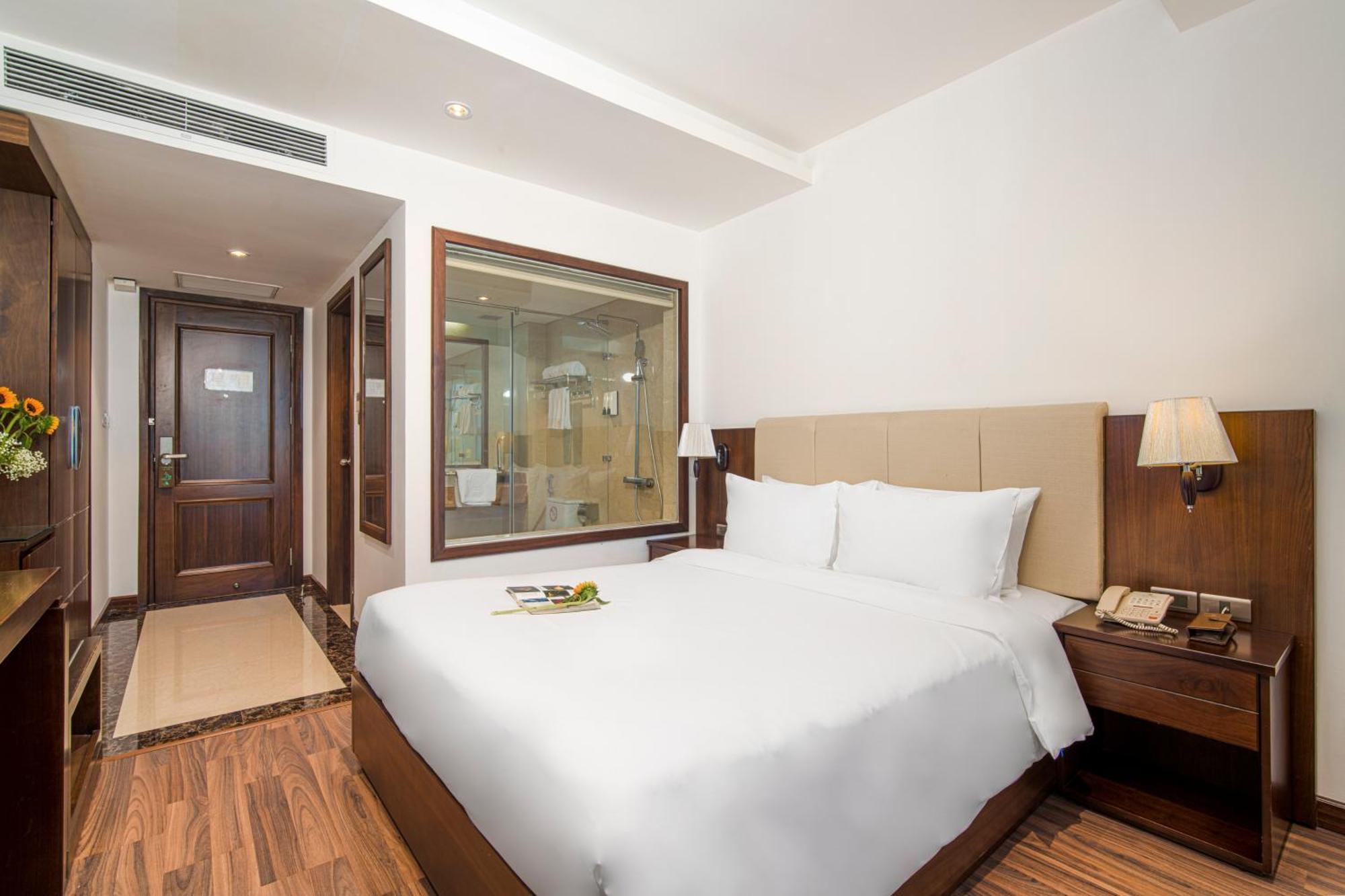 דה נאנג Luxtery Hotel & Spa מראה חיצוני תמונה